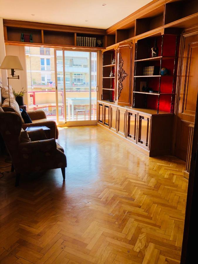Your Second Home In Barcelona With Private Room And Private Bathroom Close To Montjuic, Pl Espana, La Rambla, Ferry Port Exterior photo